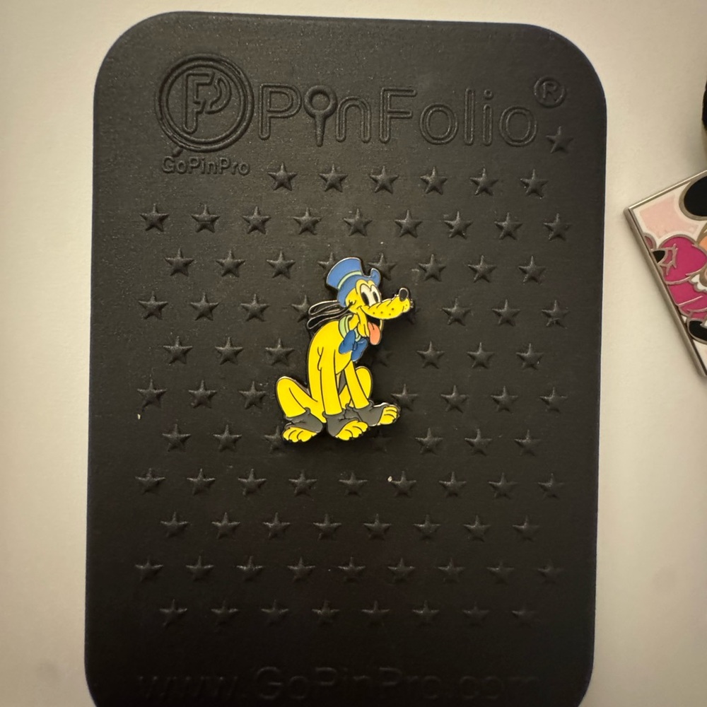 Disney Pluto Pin